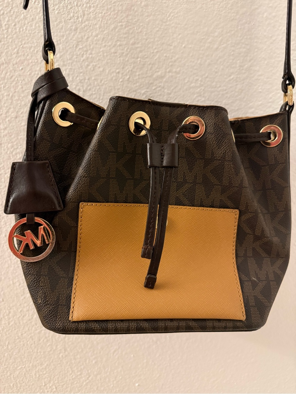 Michael Kors Brown & Mustard Logo Drawstring Crossbody